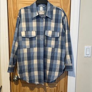 H&M Light Blue and White Checkered Shirt/Shacket. Lightweight soft material.NWOT